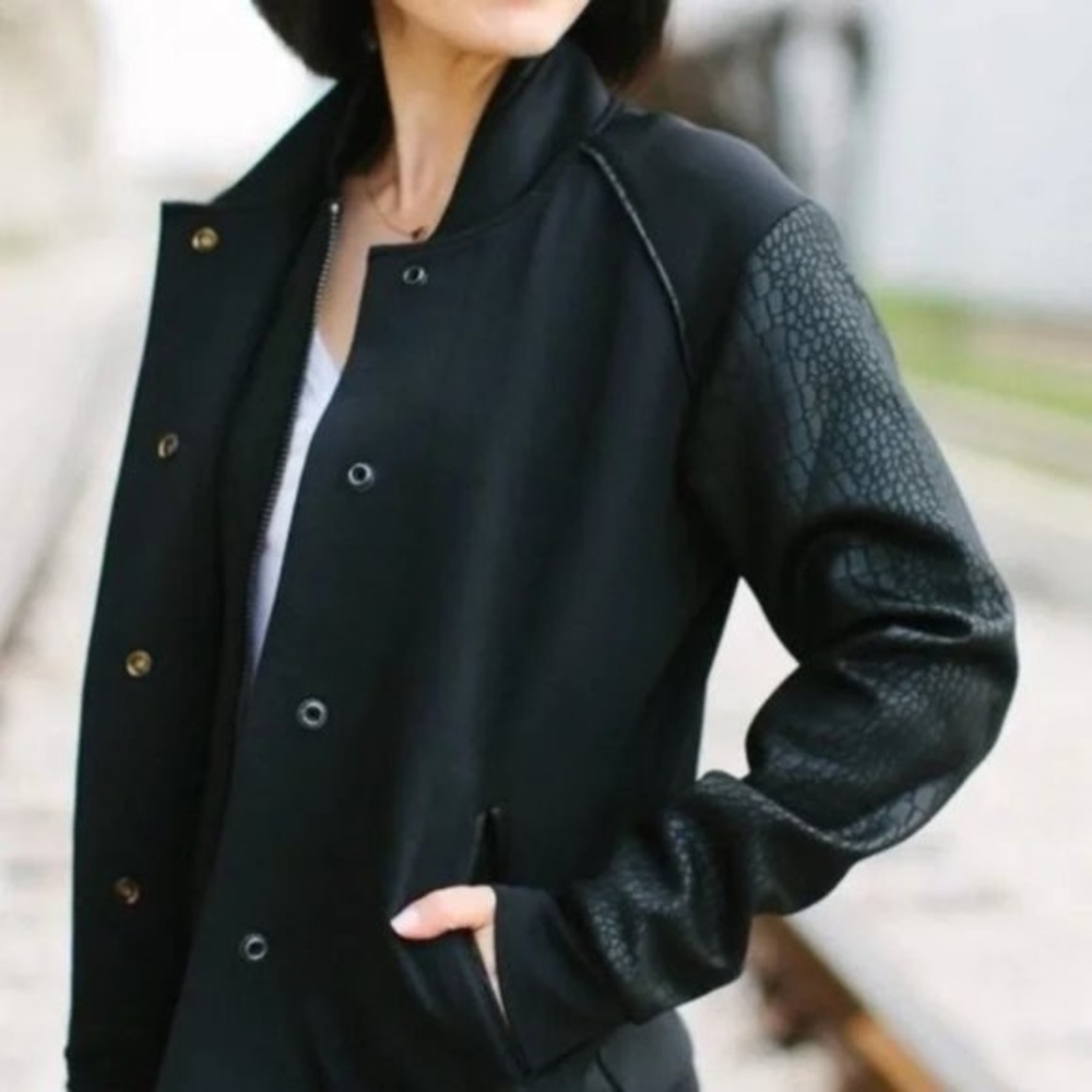 Alala bomber jacket